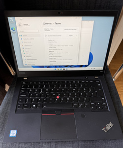 Lenovo T490 (1 foto / 2)