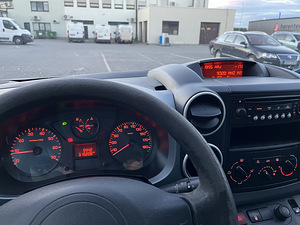 Citroen Berlingo 1,6D 55Kw (11 foto / 11)