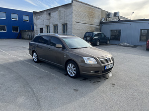 Toyota Avensis 2,0D 85kw Manuaal (2 foto / 13)