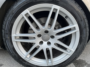 Vahetada Audi A6 C6 3,0D 165kw (13 foto / 14)