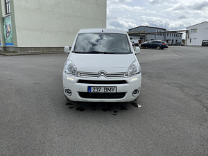 Citröen Berlingo 1,6D 68kw 2014 (6 foto / 12)