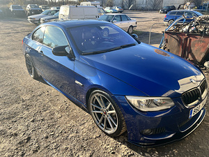 BMW 335i Coupe LCI (3 foto / 5)