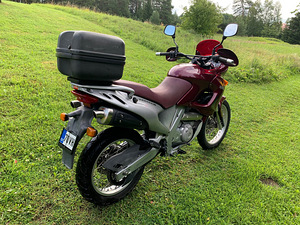 Aprilia Pegaso 650 (5 foto / 10)