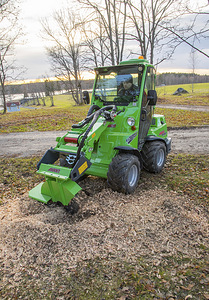 Avant 640 laadur minilaadur (3 foto / 4)