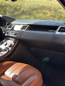 Land Rover Range Rover Sport HSE 3.0 180kw (9 foto / 11)