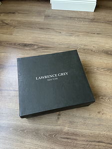 Lawrence Gray nahast jalanõud (4 foto / 4)