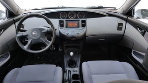 Nissan Primera (P12) 2002 1.8L 85kw (12 foto / 15)