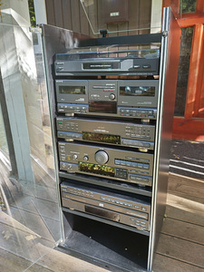 Sony retro audio rack (5 foto / 10)