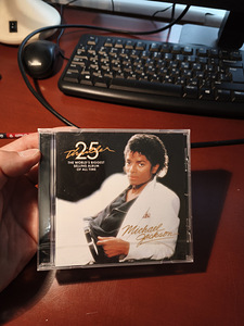 Michael Jackson thriller, в упаковке (4 фото из 4)