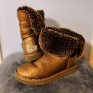 UGG bailey button pronks talvesaapad nr 37 (3 foto / 3)
