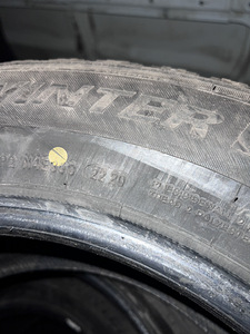 215/65 R17 (3 фото из 3)
