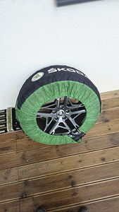 19" Vega-stiilis veljed + uueväärsed suverehvid (4 foto / 5)