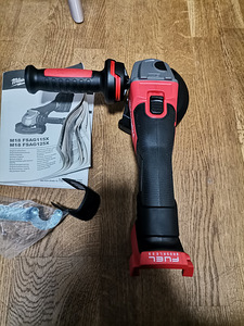 Milwaukee m 18fsag (2 foto / 3)
