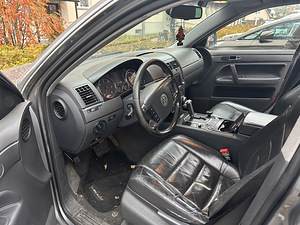 Vw Touareg 3.0tdi (5 foto / 10)