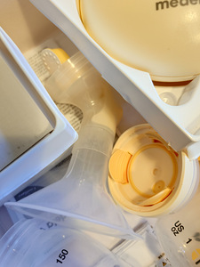 Medela swing (3 foto / 7)