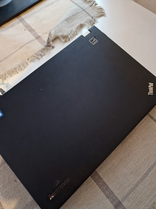 Lenovo thinkpad T420 + mini dock + Dell U2312HM (4 foto / 8)