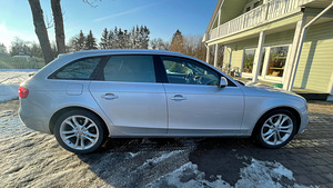 Audi A4 3.0 150kW (8 foto / 11)