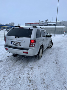 Jeep Grand Cherokee (3 foto / 6)