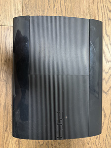 PS3 2tk + 3 pulti + 6 mängu (2 foto / 8)