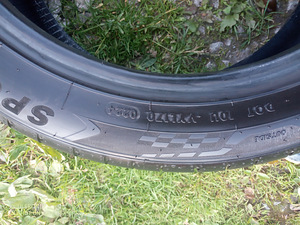 Летние шины R18/45/235 Hankook (5 фото из 5)