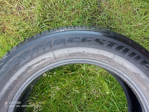 Летние шины R17/60/215 Bridgestone (2 фото из 5)