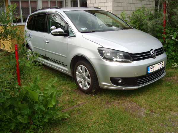Müüa VW Touran 2011. a auto