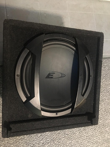Сабвуфер Alpine 650W RMS200W (4 фото из 4)