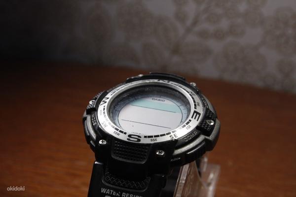 Цифровые часы CASIO (фото #2)