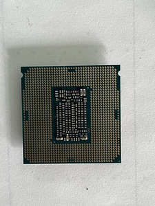 Процессор Intel i7-8700K (CPU) (2 фото из 2)