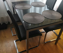 Söögi laud ja toolid (4tk)