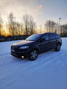 Audi Q7 2010 Facelift Black Edition S-Line 3.0 V6 TDI 176Kw (1 foto / 13)