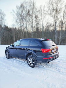Audi Q7 2010 Facelift Black Edition S-Line 3.0 V6 TDI 176Kw (3 foto / 13)