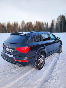Audi Q7 2010 Facelift Black Edition S-Line 3.0 V6 TDI 176Kw (4 foto / 13)