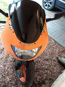 Kawasaki zx-9r (5 foto / 8)