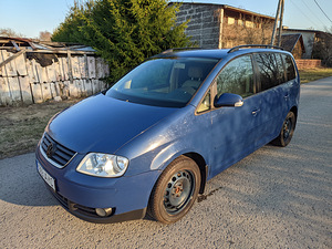 VW Touran 1.9 TDI 77kW 2004 Tervikuna varuosades (1 foto / 10)