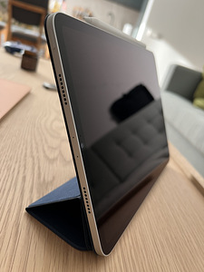 Apple iPad Pro (11-inch, 3rd generation) Wi-Fi only (3 foto / 5)