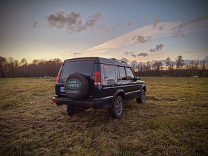 Land Rover Discovery 2 (5 фото из 15)