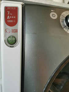 Pesumasina Hoitpoint-Ariston (2 foto / 3)