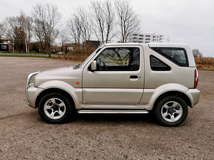 Suzuky jimny (7 foto / 13)