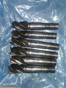 Metallilõiketööriistad- freesid, süvistid,plaadid R6M5/T5K10 (1 foto / 10)