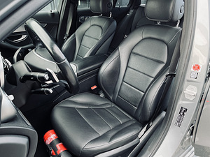 Mercedes-Benz C 250 AMG-pakett BLUETEC 7-speed 2.1 R4 150kW (7 foto / 13)