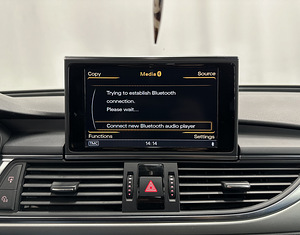 Audi A6 S-line (11 фото из 13)