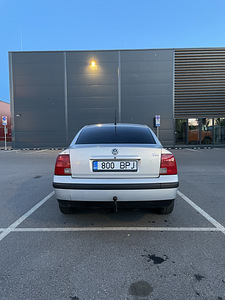 VW Passat 1.9tdi85kw (4 foto / 4)