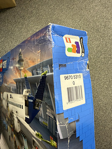 Lego lennuk 60367 LEGO City Reisilennuk (4 foto / 6)