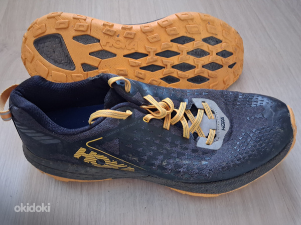 Hoka One