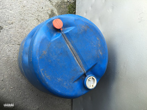 Plastikust tünnid /100 L (2 foto / 2)