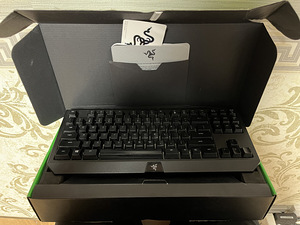 Razer Blackwidow Tournament Edition Chroma V2 Yellow Switch (2 foto / 4)