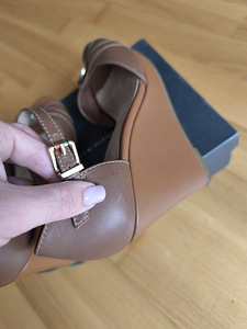 Tommy Hilfiger rihmikud (5 foto / 7)