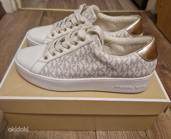 Michael Kors tossud