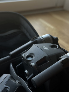 Dji Mavic 2 Zoom Fly More Combo (6 foto / 7)
